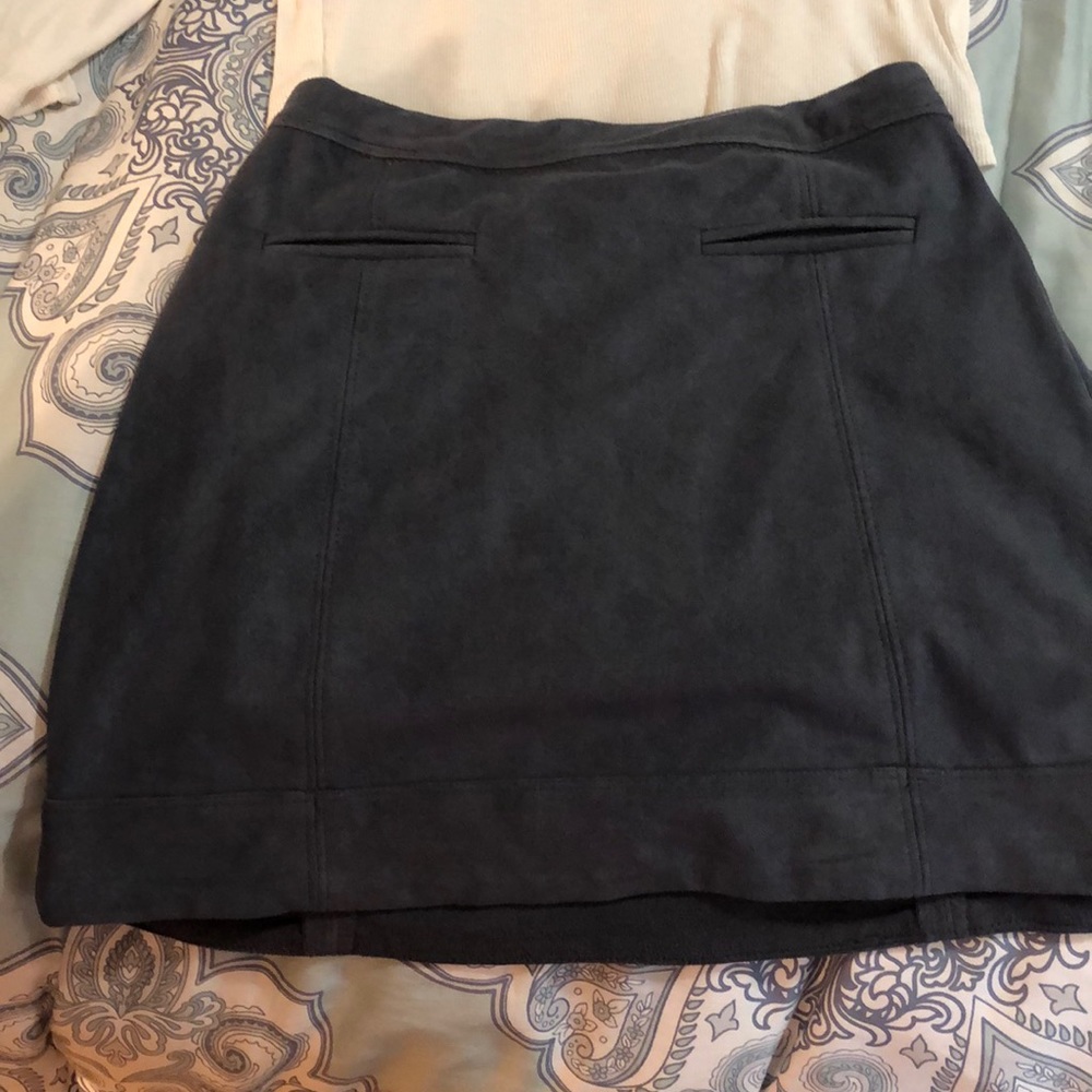 Velvet skirt